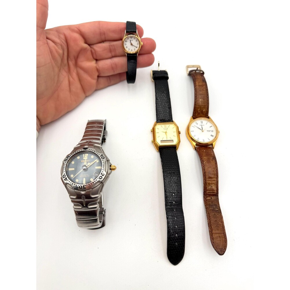 Collection of 4 Men and Women’s Watches - 3 Seikos and 1 Pulsar - As Is